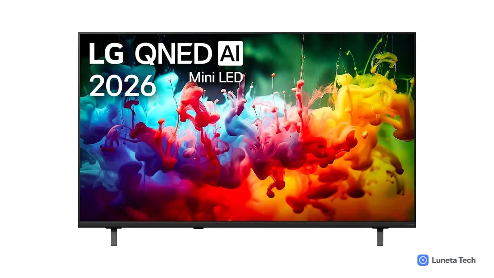 LG QNED70 2026 Mini LED 55": TV de tela plana preta com imagem colorida de tinta na tela, vista frontal, em fundo branco, sobre dois pés metálicos.